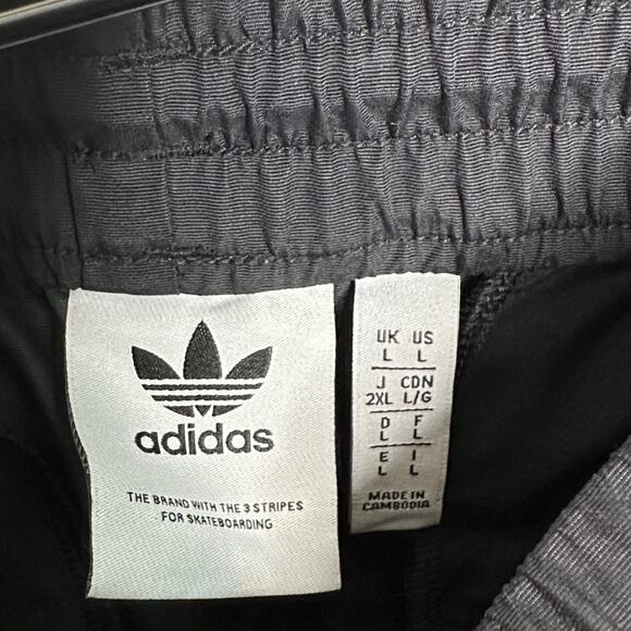ADIDAS Skateboarding Pintuck Pants Gender Neutral Black Sz L {YY31} - Picture 7 of 9